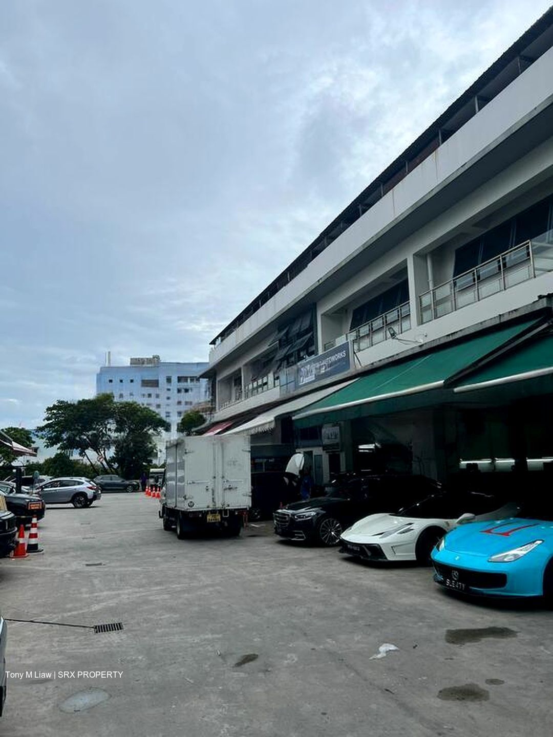 Bartley Biz Centre (D14), Factory #480266981